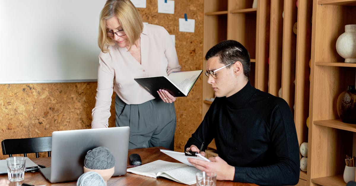 如何教育玩家正确对待游戏和技术支持辅助？