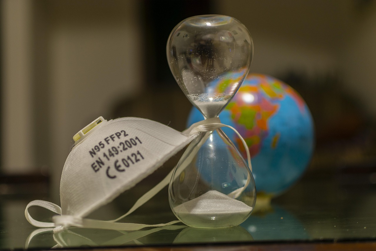 拼多多实名账号:详情下载教程书城小说app